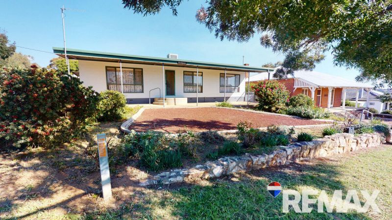 JUNEE 65 George Street