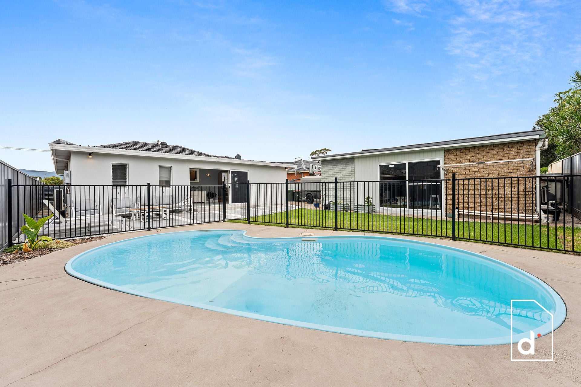 15 Doris Avenue, Woonona NSW