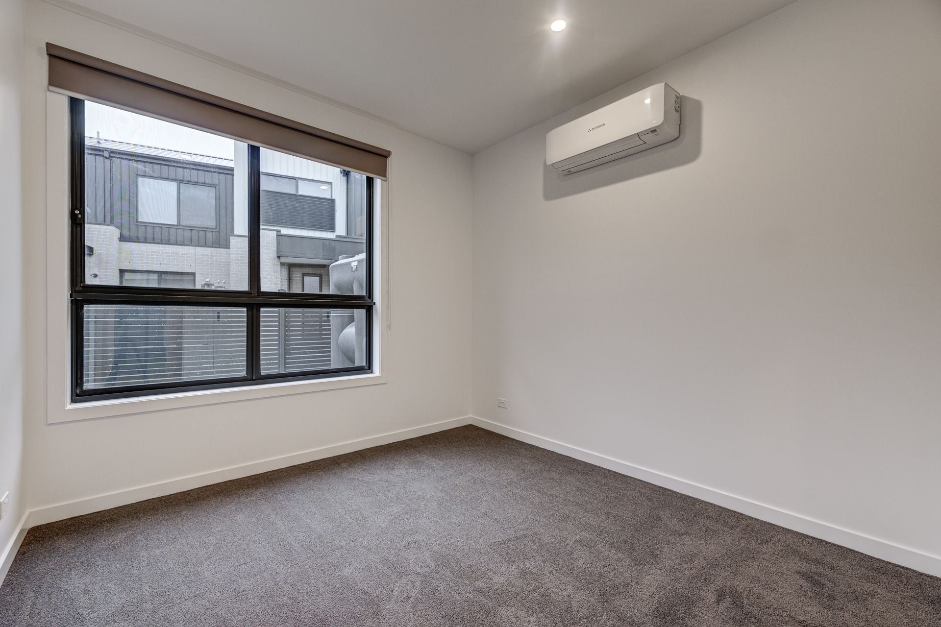 Modern Three Bedroom Townhouse!