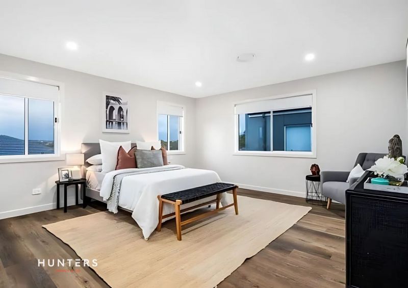 72 Tilbury Avenue, Stanhope Gardens