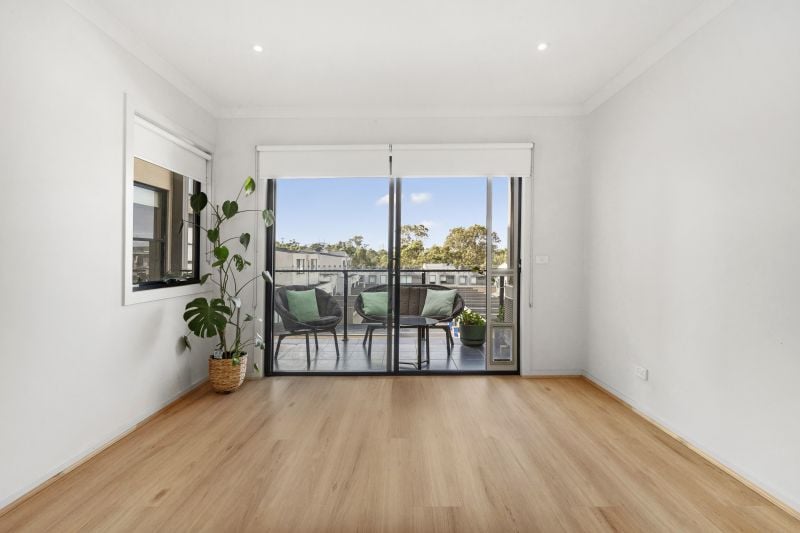 206/40 Bush Boulevard, Mill Park