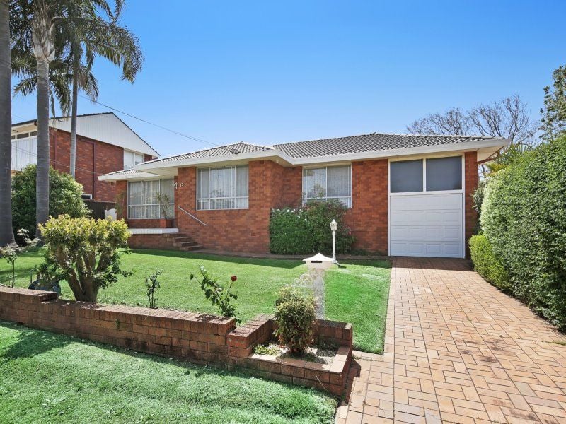 15 Queanbeyan Avenue MIRANDA 2228