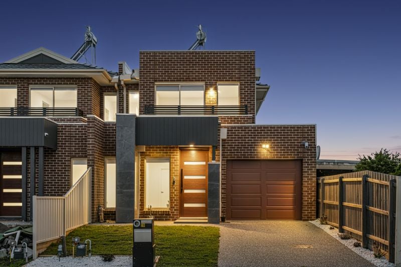 2B Luzon Court, Lalor