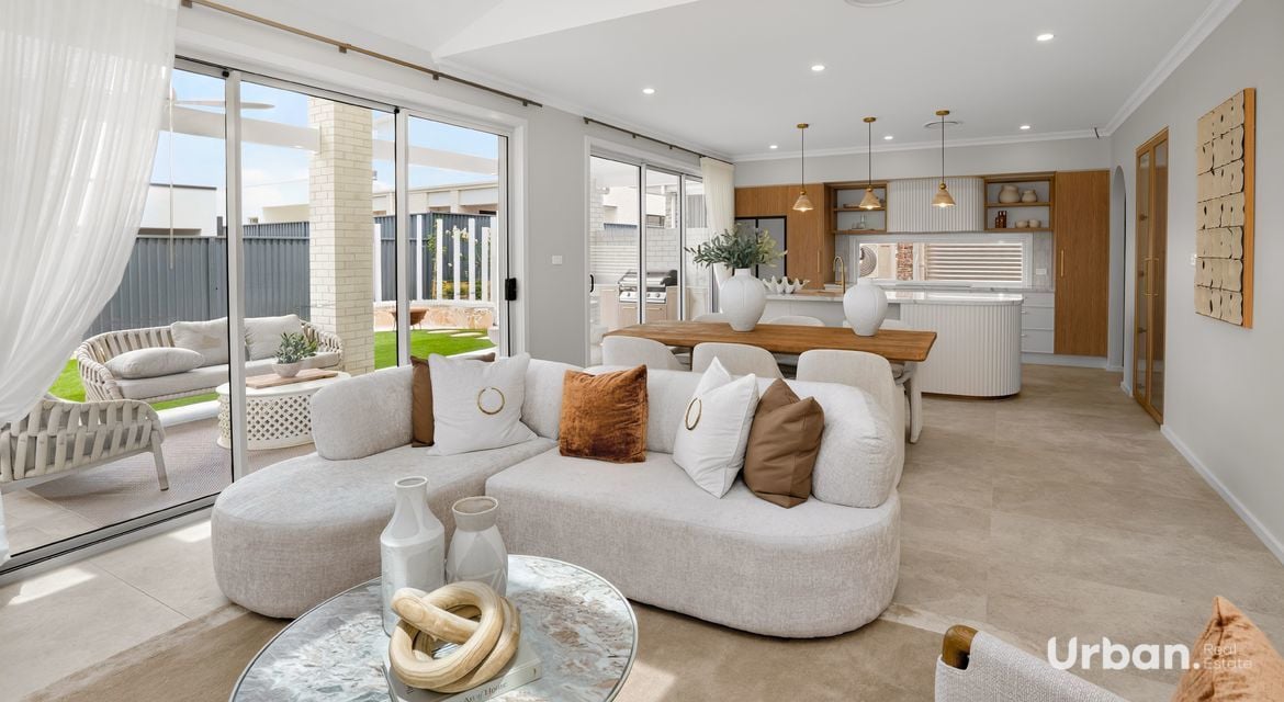 Oran Park 6 Brick Lane