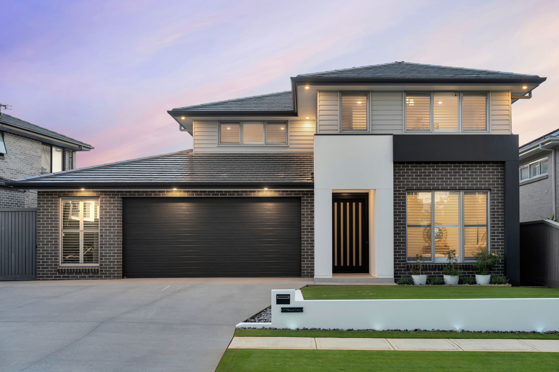 17 Pleasant Circuit, Gledswood Hills, Gledswood Hills - Thumbnail 3