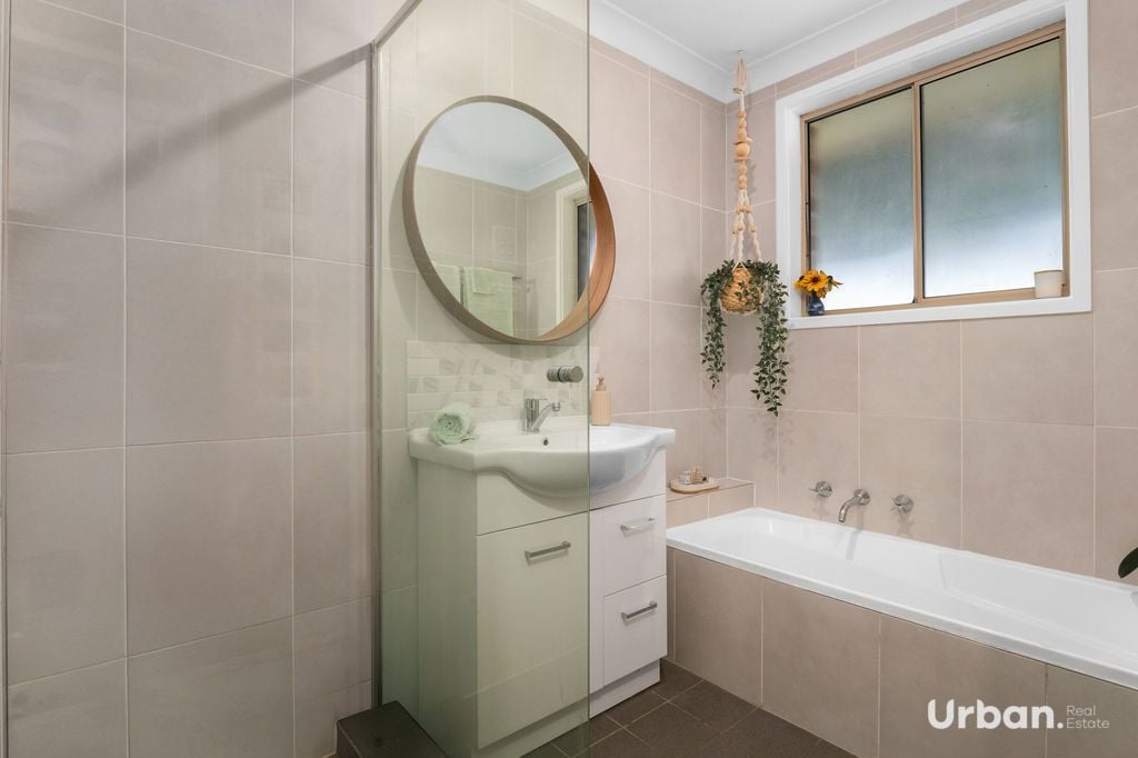 Bligh Park 2/113 Porpoise Crescent