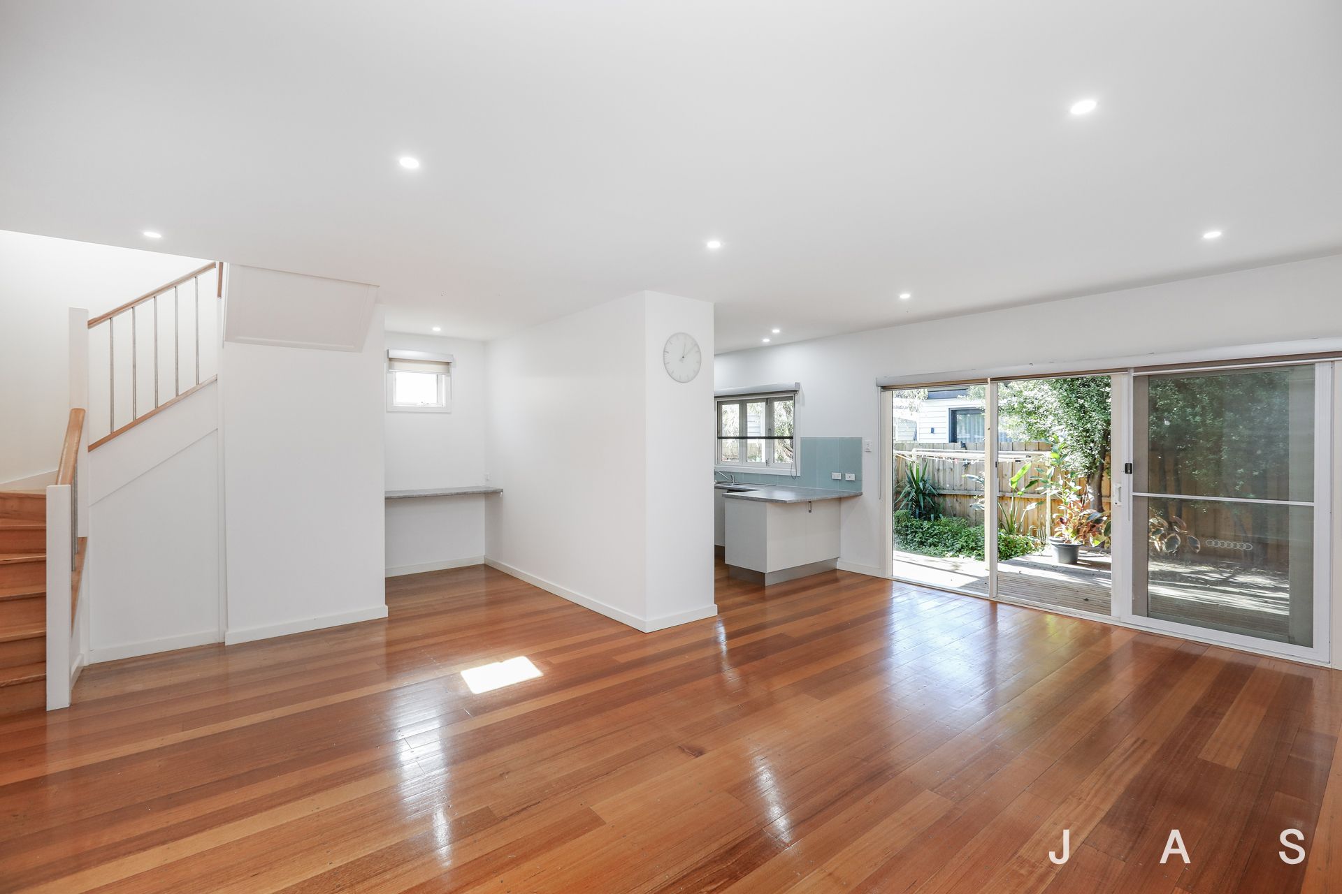 7 Swan Street Footscray VIC, Footscray - Thumbnail 5