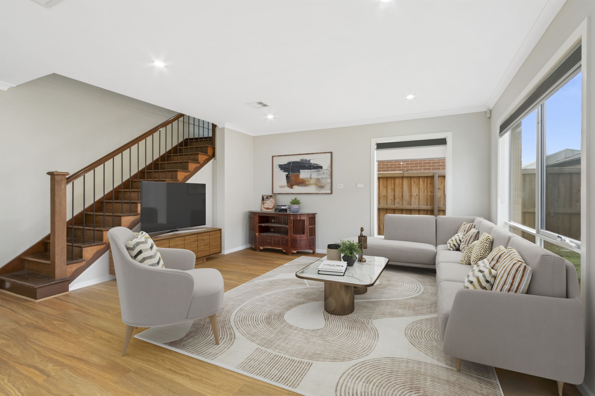 Stylish & Spacious Living in Prime Greenvale Location