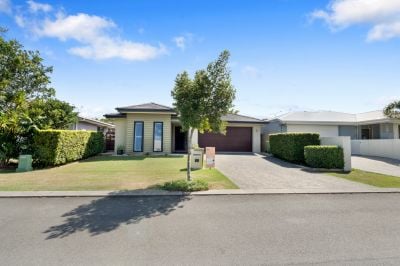 Elegant Family Residence in the Exclusive Cova Estate!