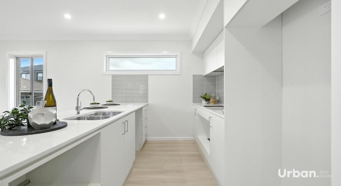 Austral 23 Fog Street