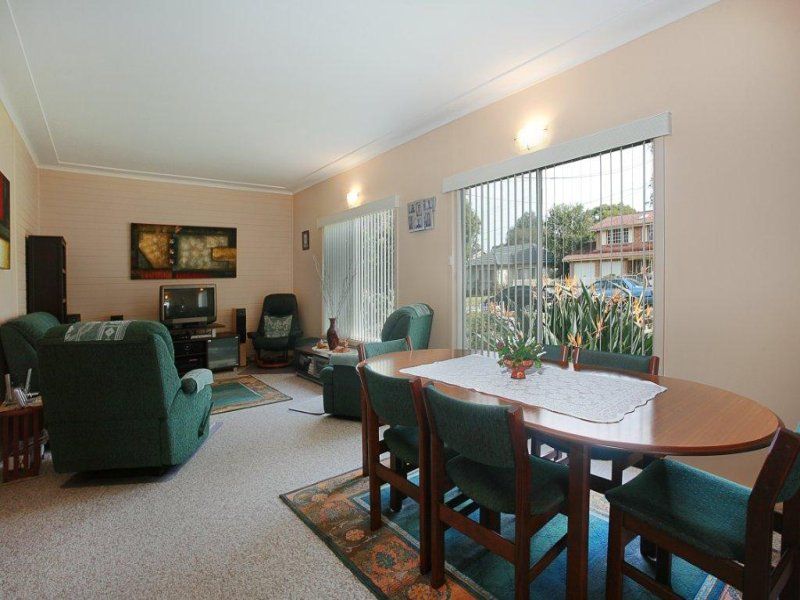 26 Walker Avenue, GYMEA, Gymea - Thumbnail 2
