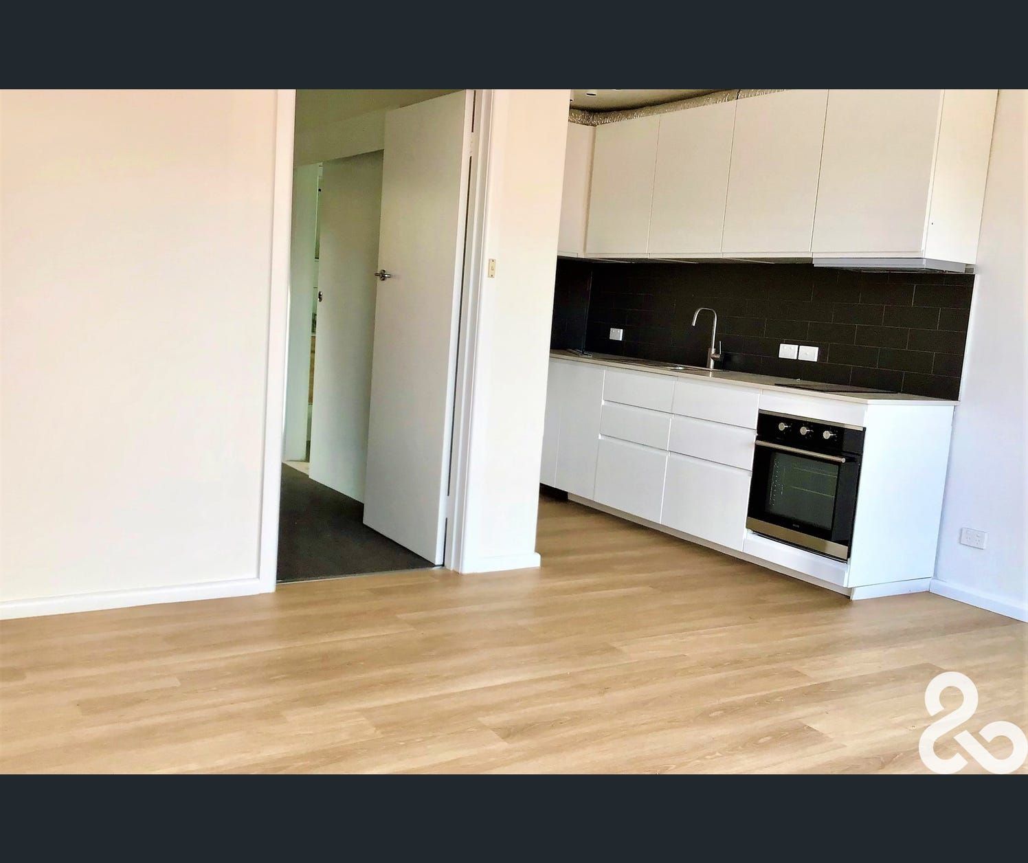 First Floor in Fantastic Location