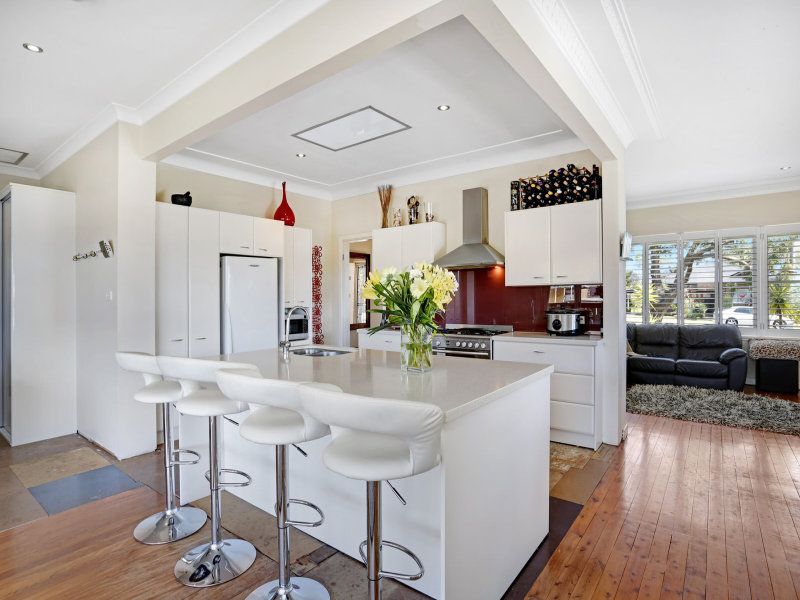 171, CARINGBAH, Caringbah - Thumbnail 2