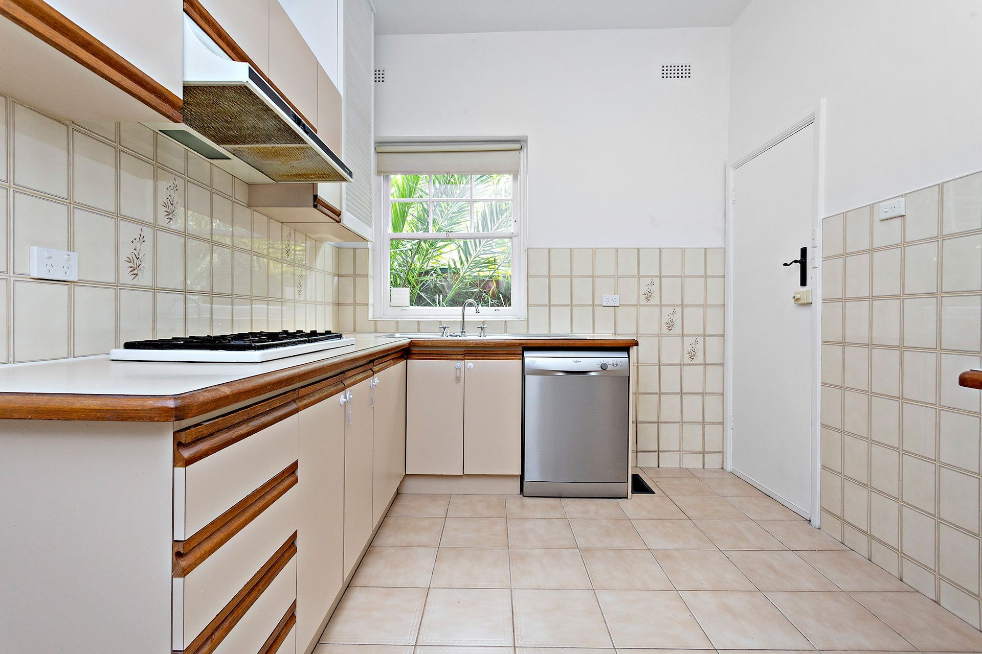 2/96 Orrong Road, Elsternwick - Thumbnail 7