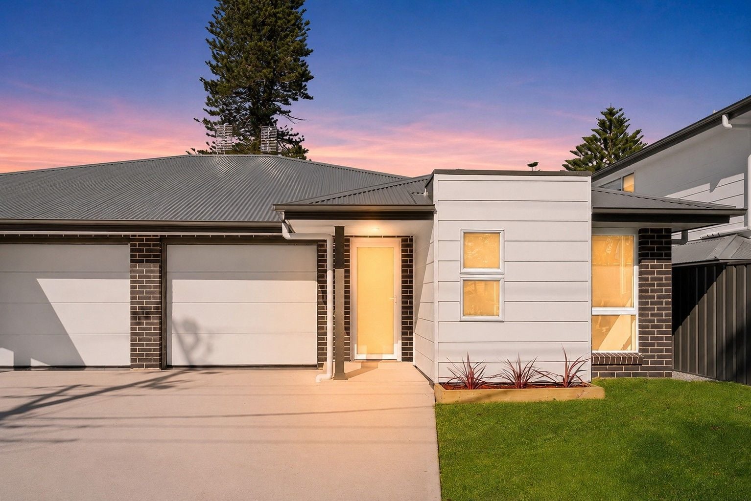 11b Waverley Road, Mannering Park, Mannering Park - Image 1