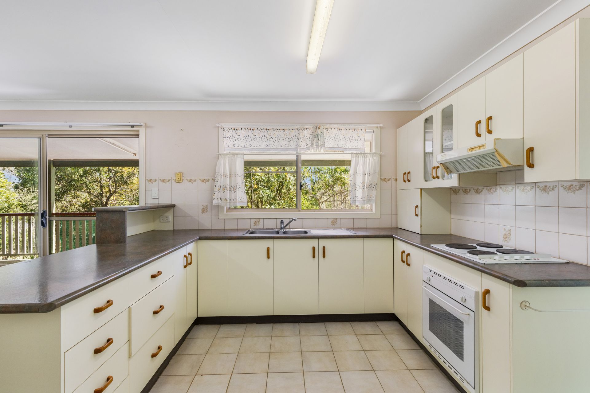 17 Benstead Court, Widgee - Thumbnail 5