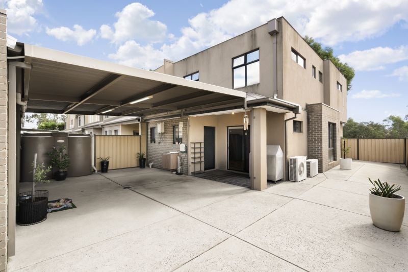 70 Maserati Drive, Epping