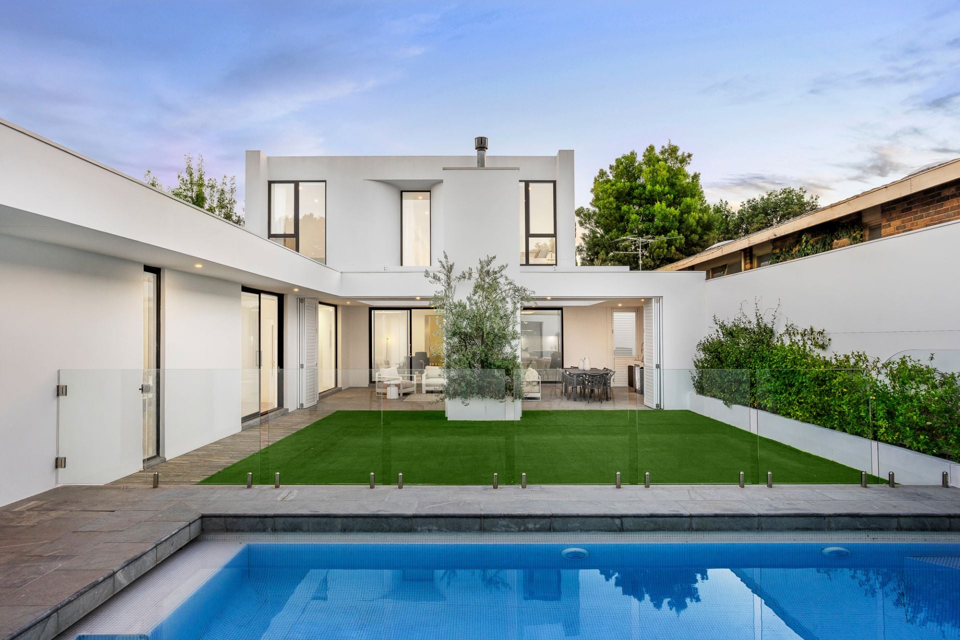 6 Sea View Street, Caulfield South, Caulfield South - Image 1