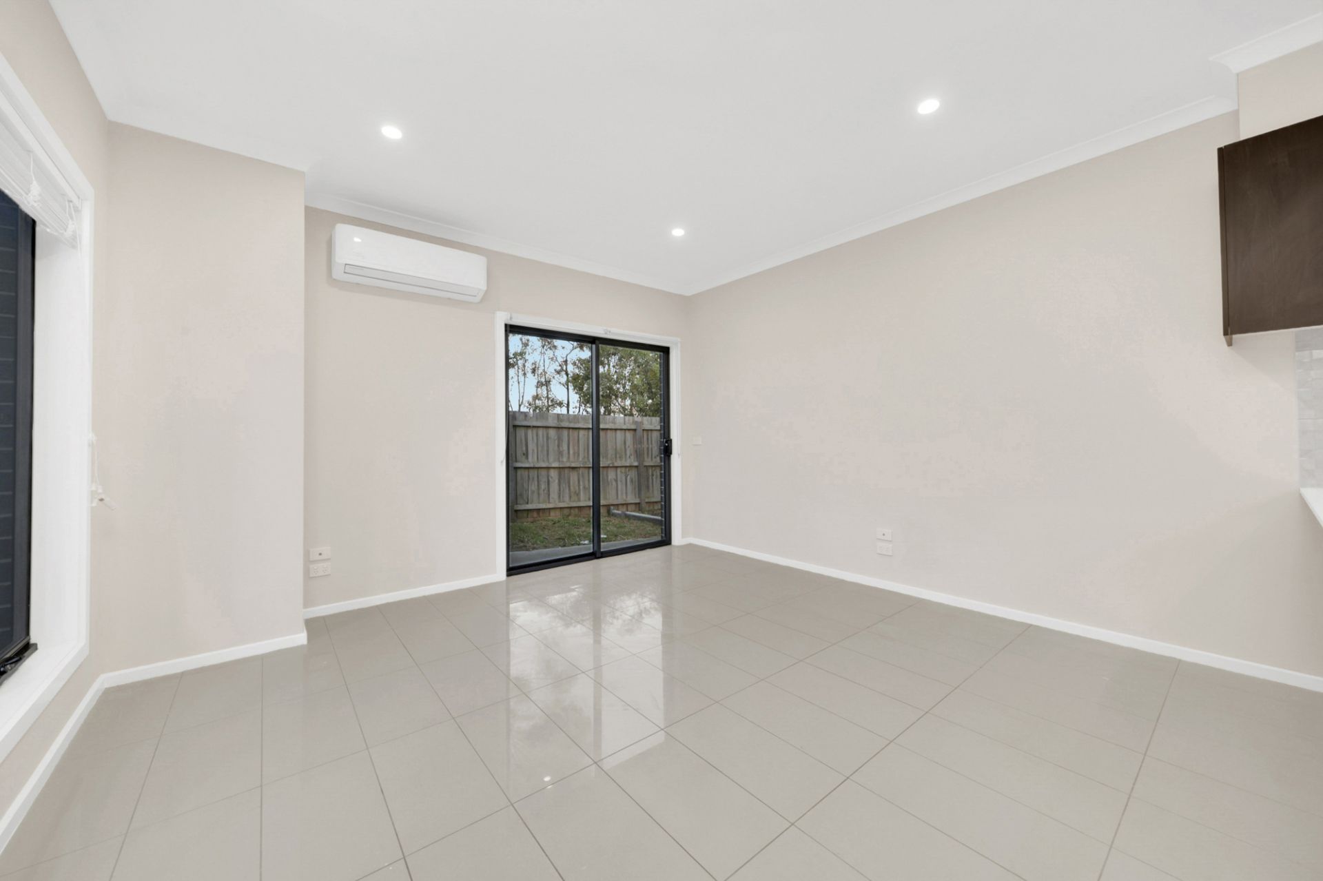 Contemporary Style, Low-Maintenance Appeal