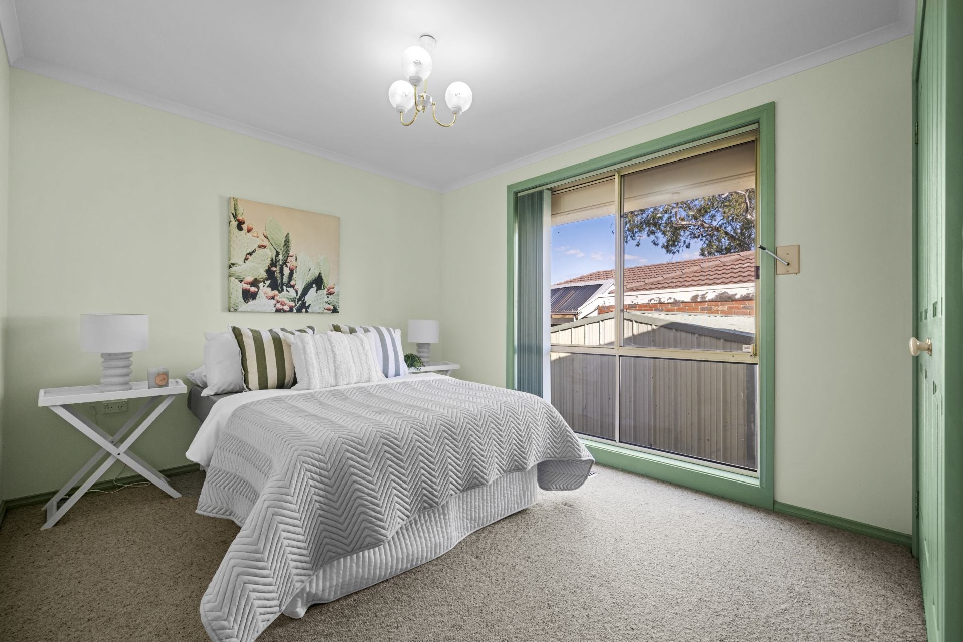 A Comfortable Family Home In A Well-Connected Location