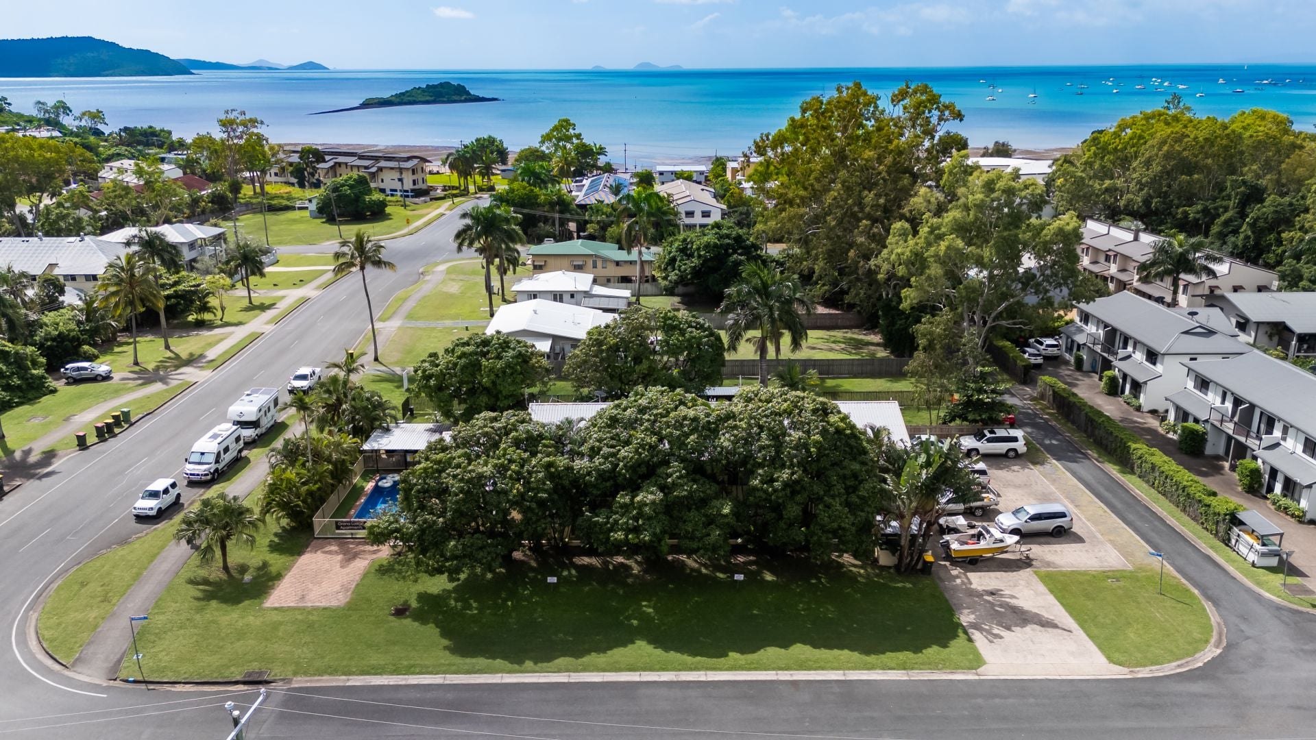 13 Beach Road Cannonvale QLD, Cannonvale - Image 1