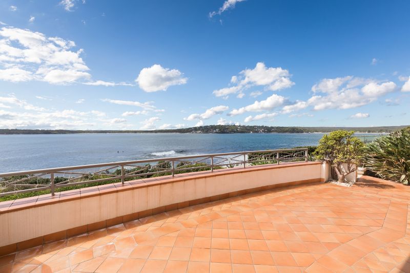 2/8 Glaisher Parade CRONULLA 2230