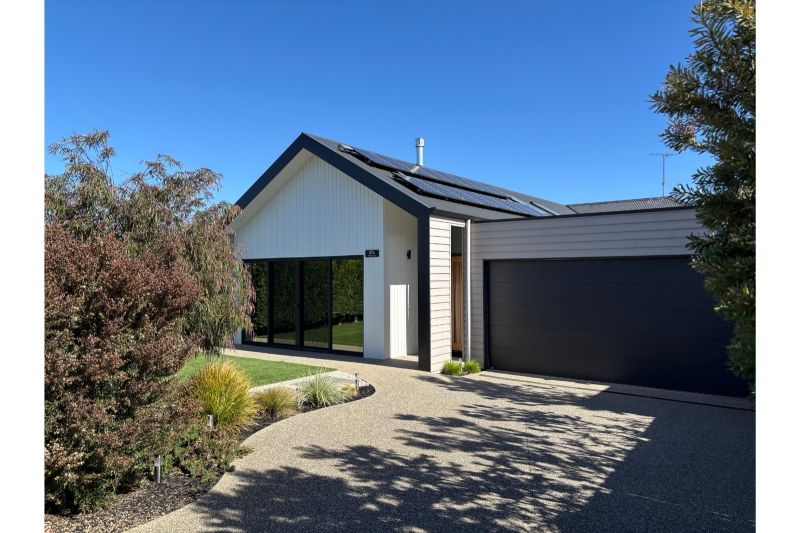 37A Puebla Street Torquay VIC, Torquay - Image 1