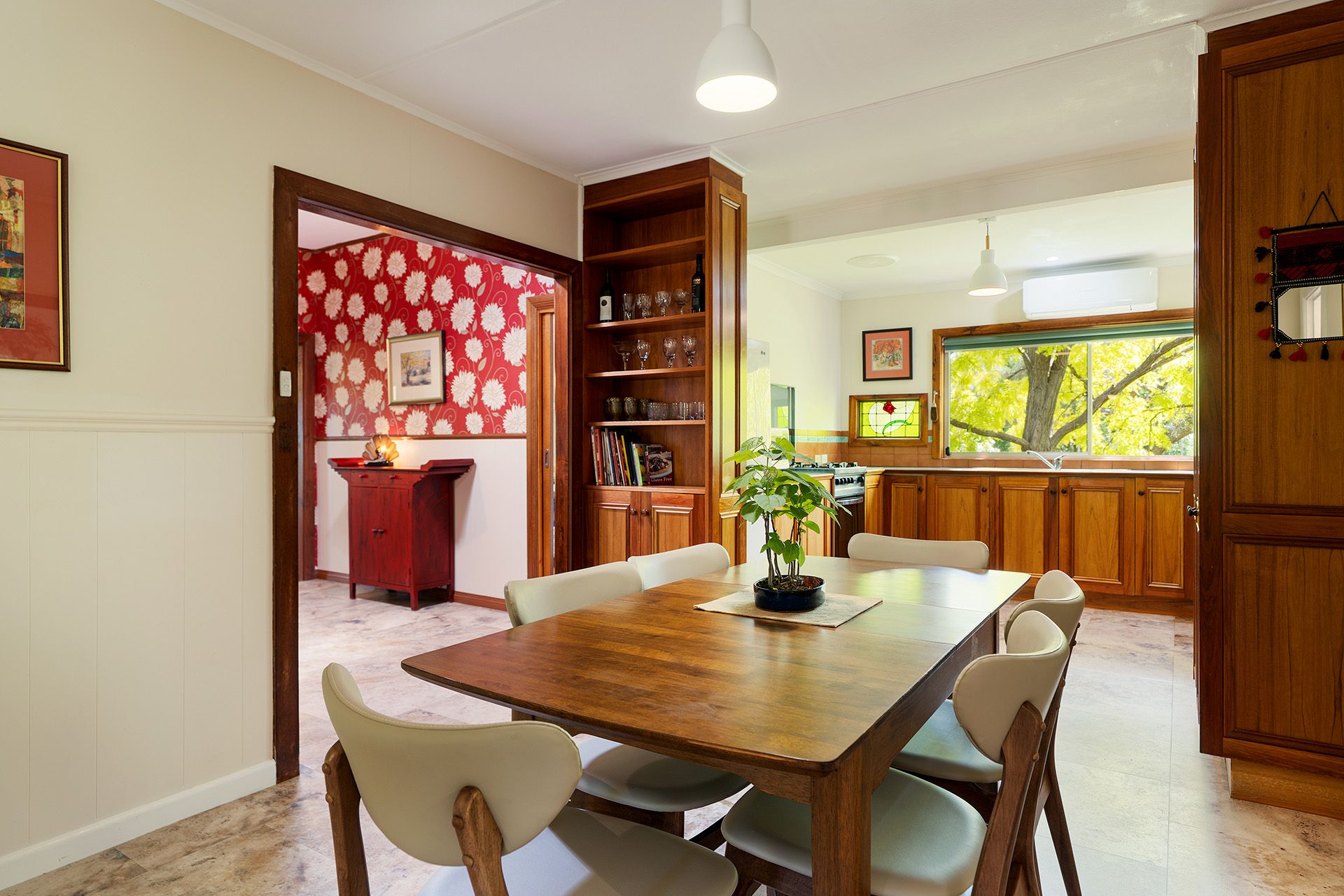 10 Simpson Street, Campbells Creek - Thumbnail 7