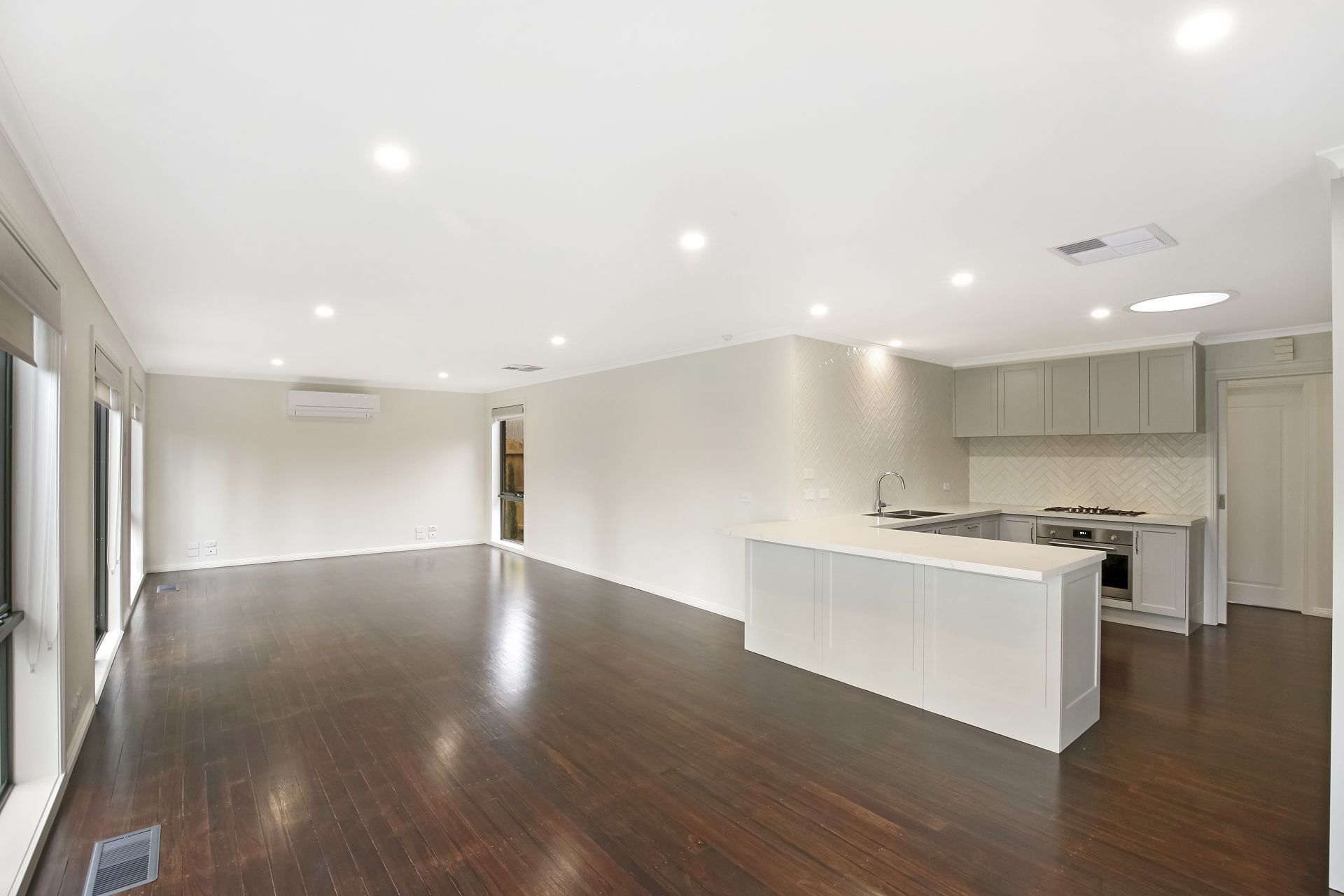Executive Family Luxury Living in Ivanhoe
