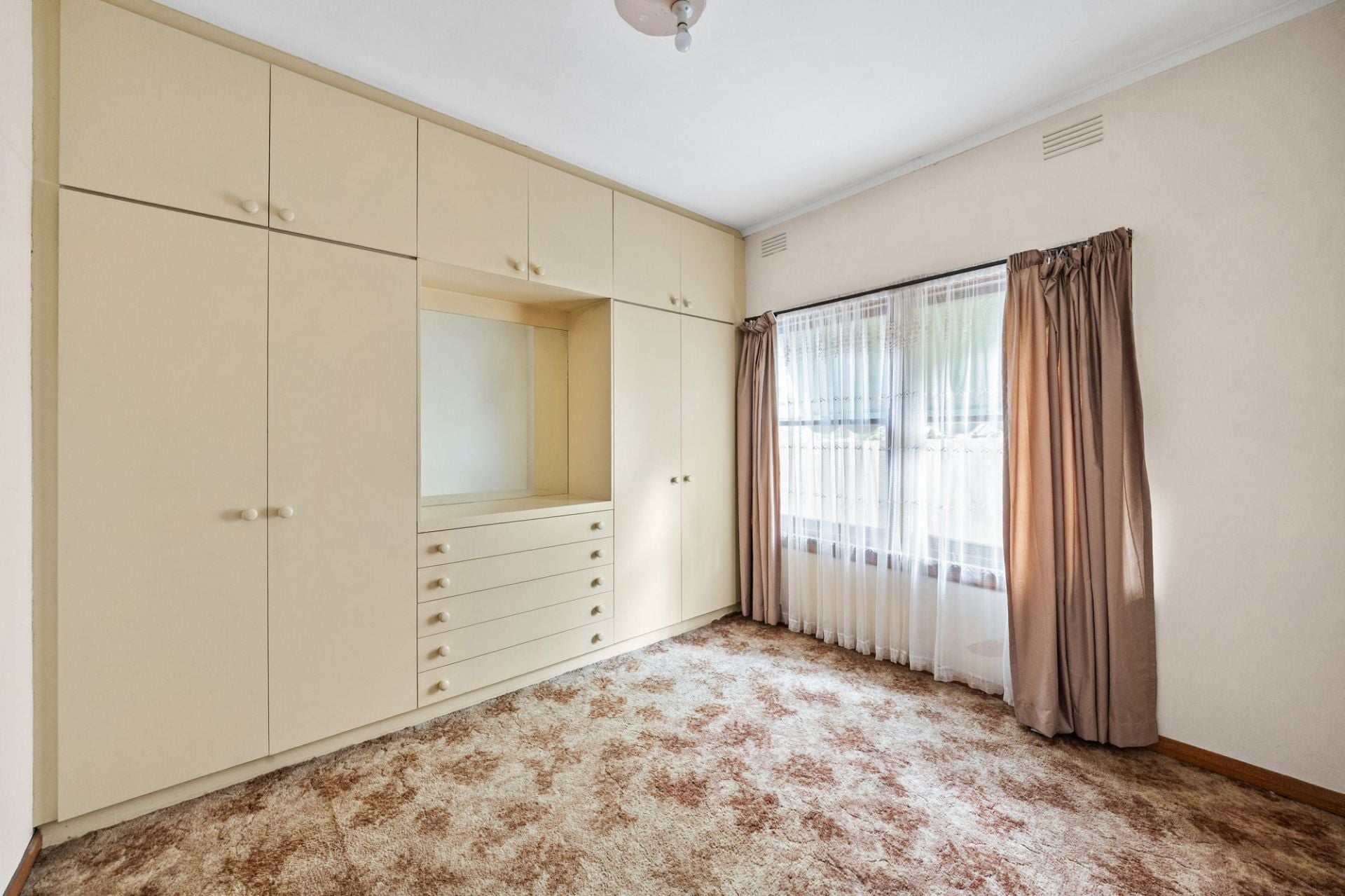 Endless Potential in a Premium Watsonia Location
