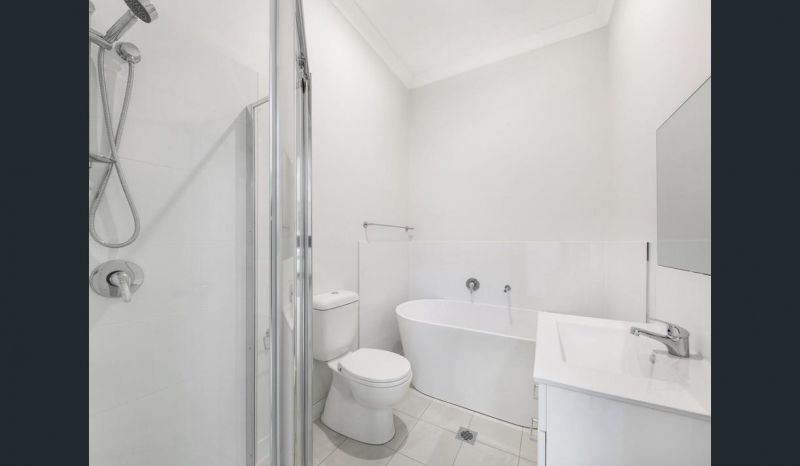 Luxury Living in a Peaceful Parkside Setting