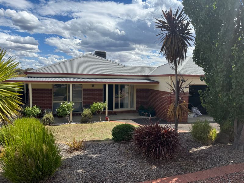 1/14 Weatherby Drive Strathdale VIC, Strathdale - Thumbnail 4