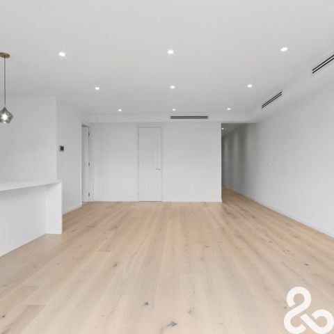 Executive Residence in premium locale