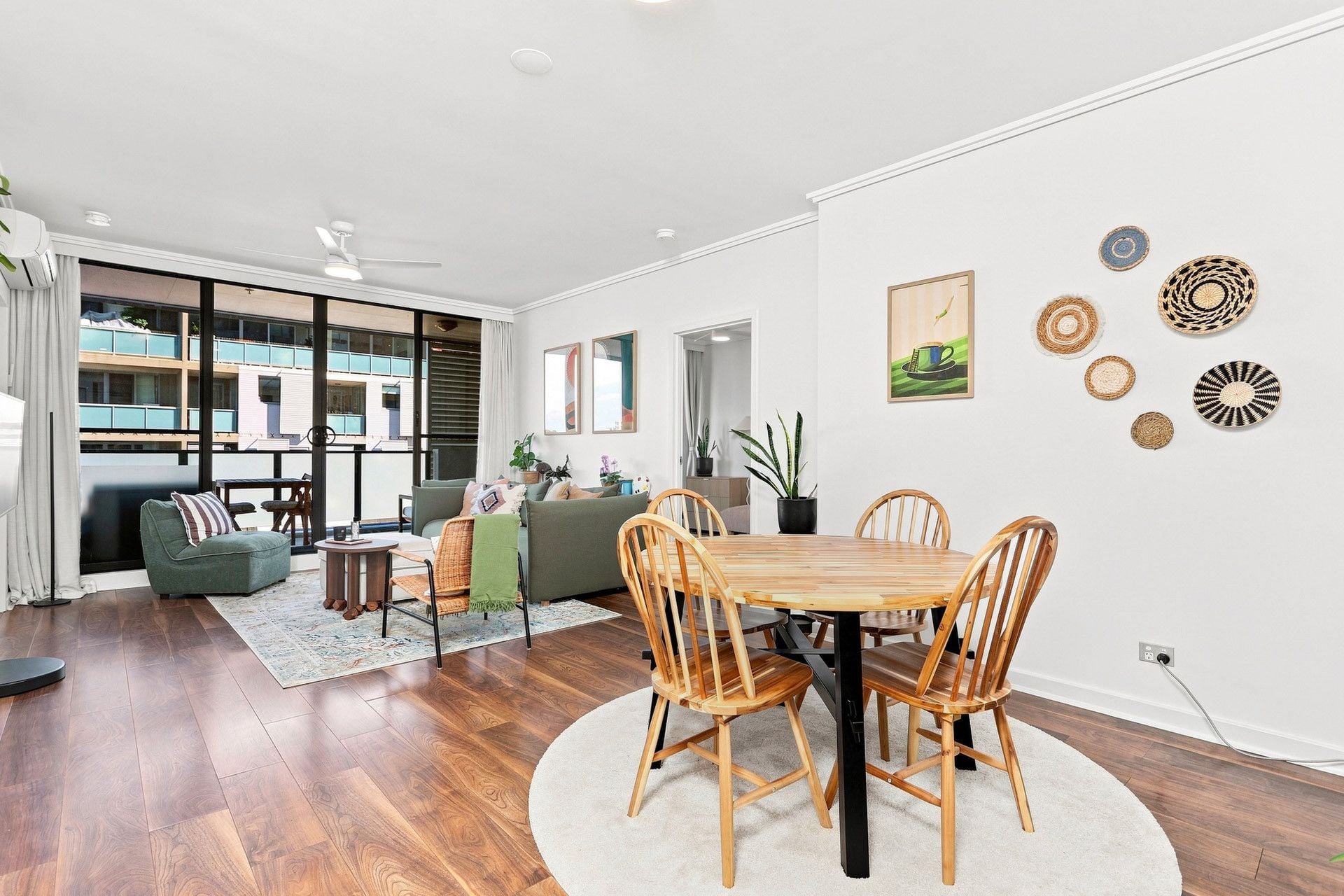 604b&sol;8 Cowper Street, Parramatta NSW 2150