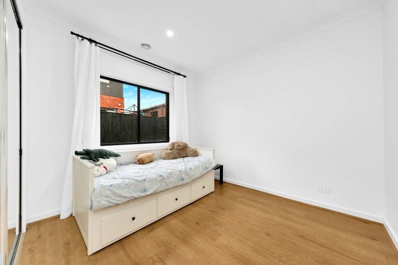 12 Amtor Street, Wollert