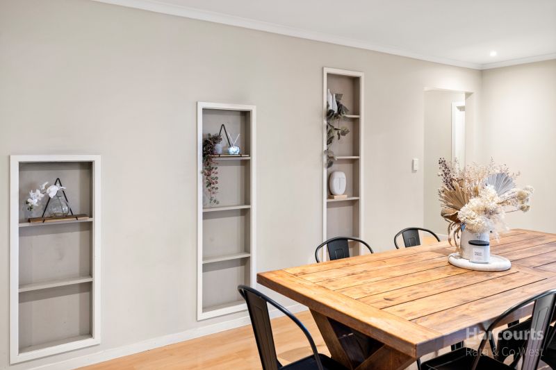 4 Egerton Way, Delahey