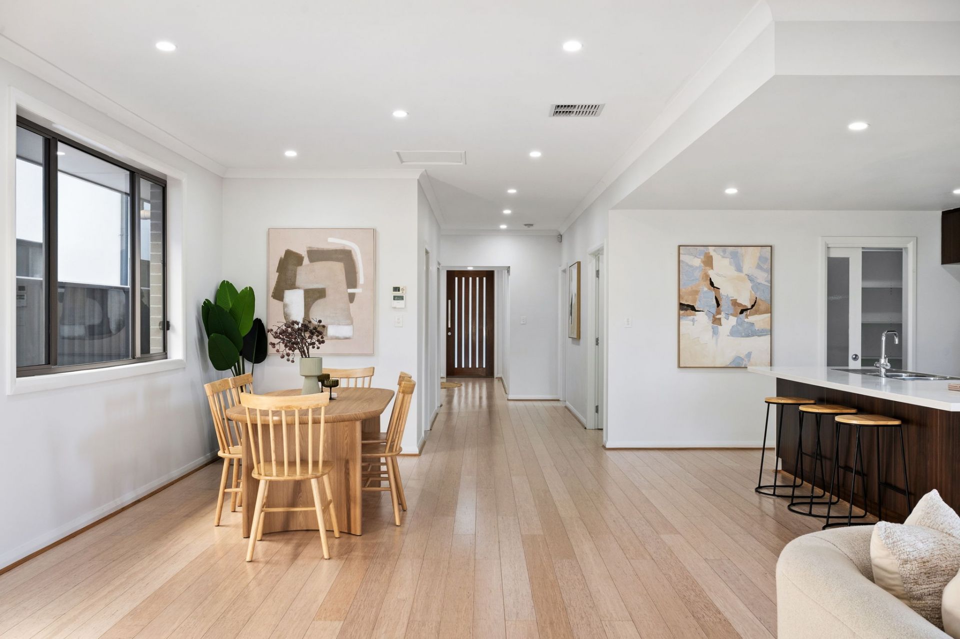 13A Montacute Road, Campbelltown, Campbelltown - Thumbnail 7
