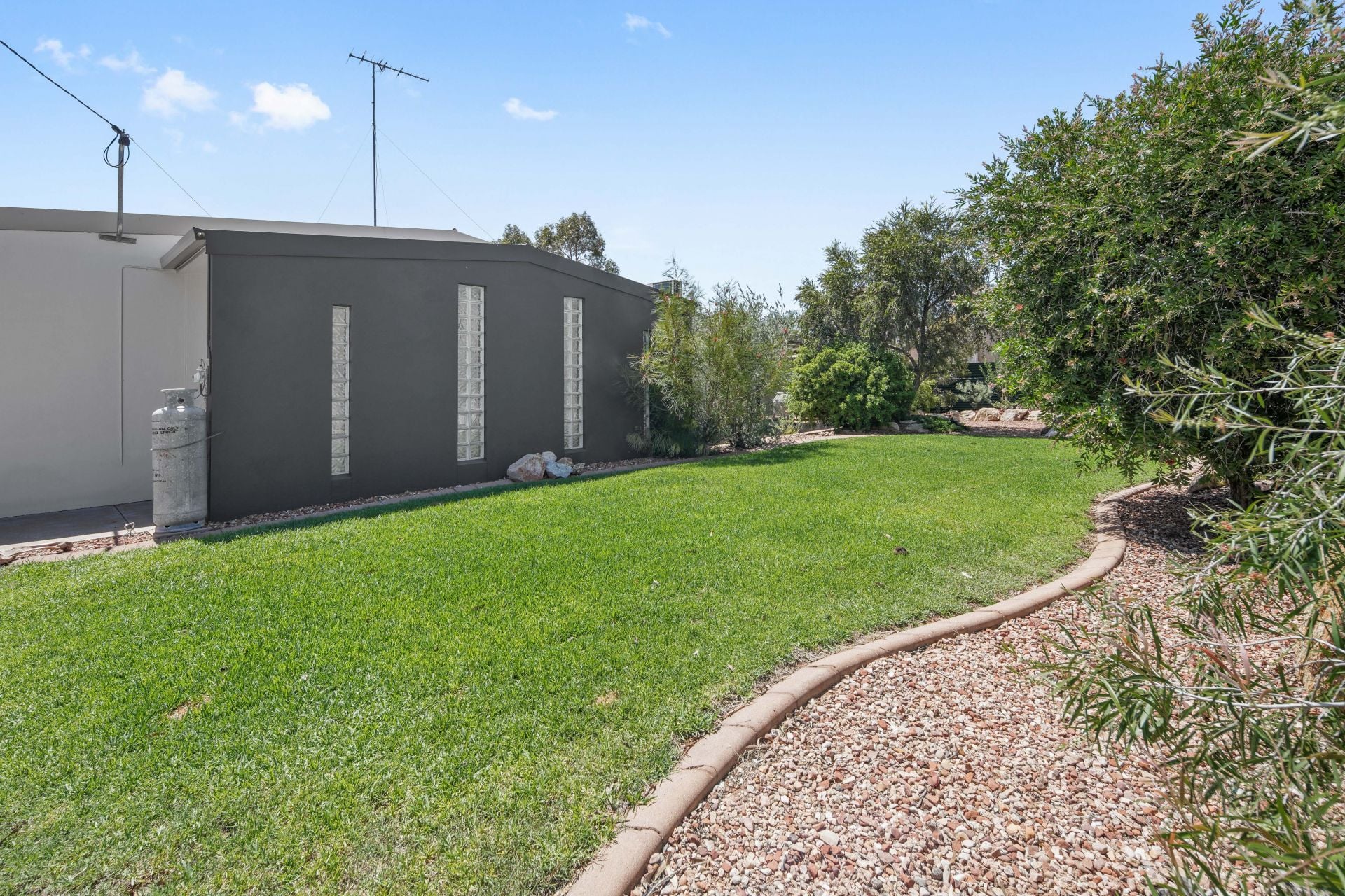 66 Lackman Terrace Braitling NT, Braitling - Thumbnail 4