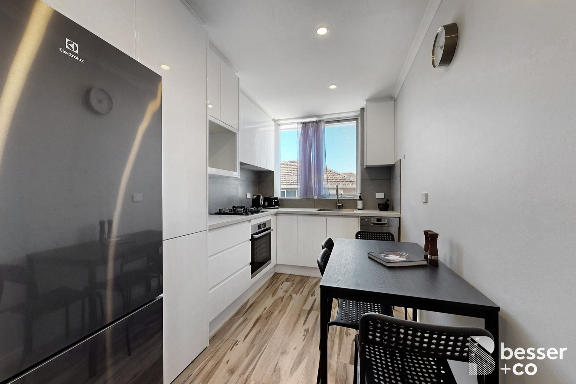 17/51 Chapel Street, St Kilda - Thumbnail 4