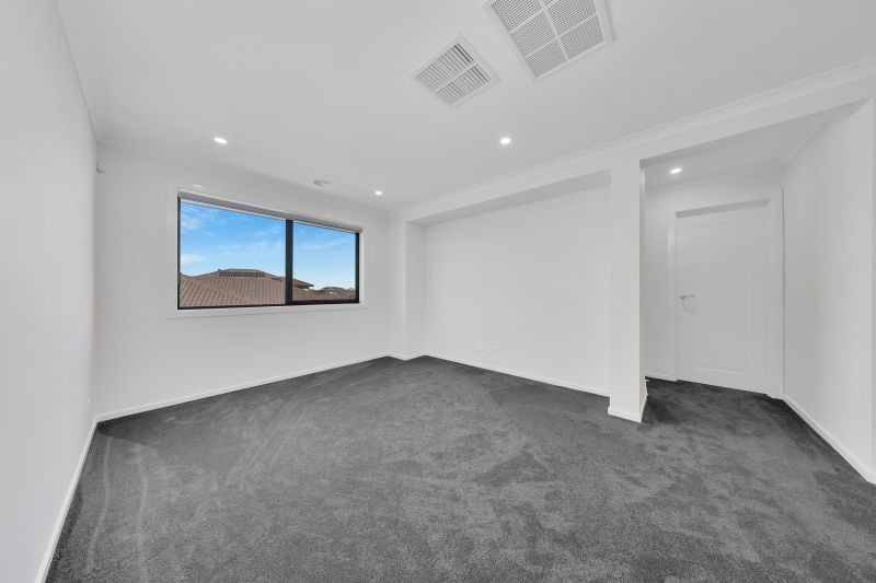 16 Wombargo Crescent, Wollert