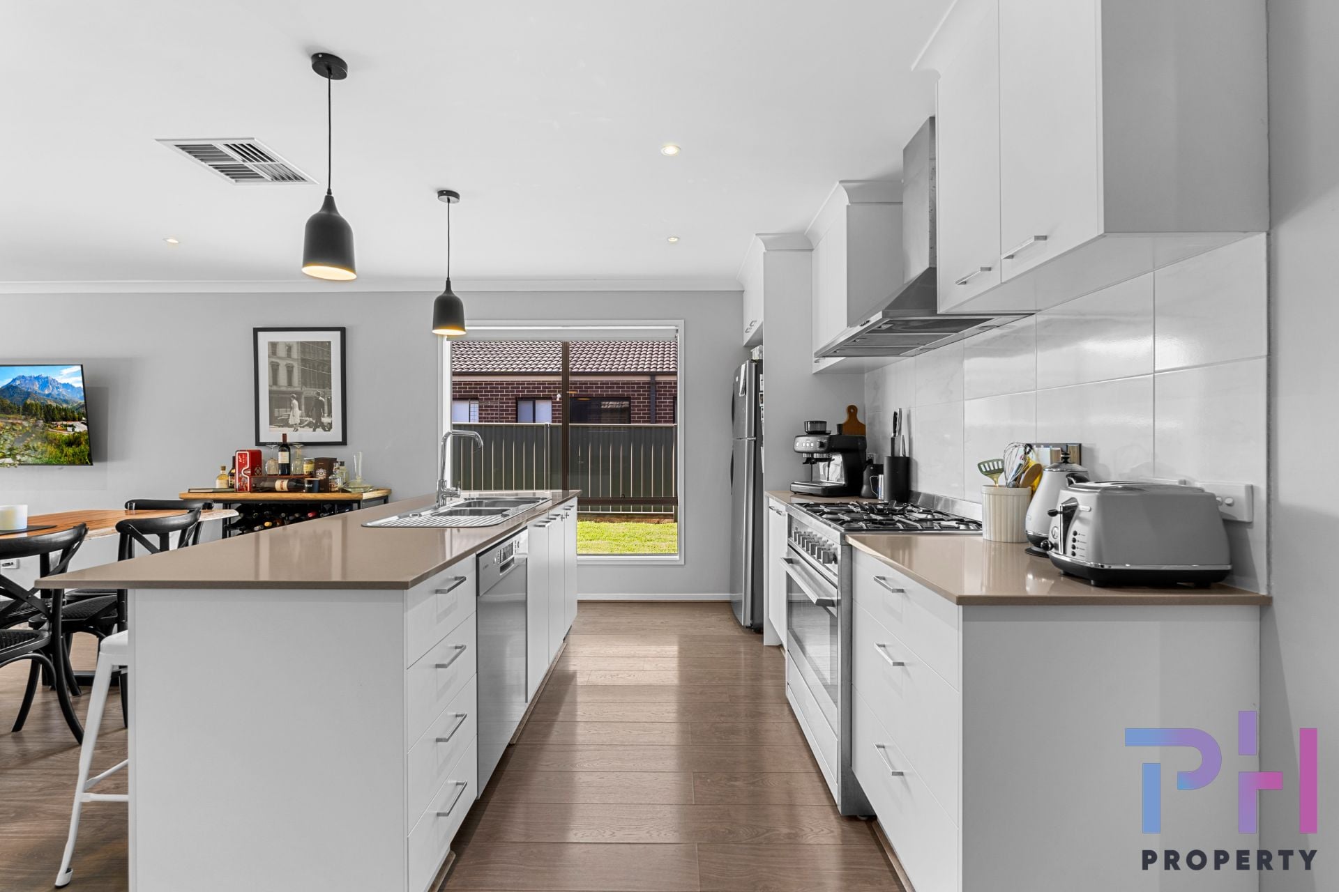 66 Yellowgum Drive Epsom VIC, Epsom - Thumbnail 2