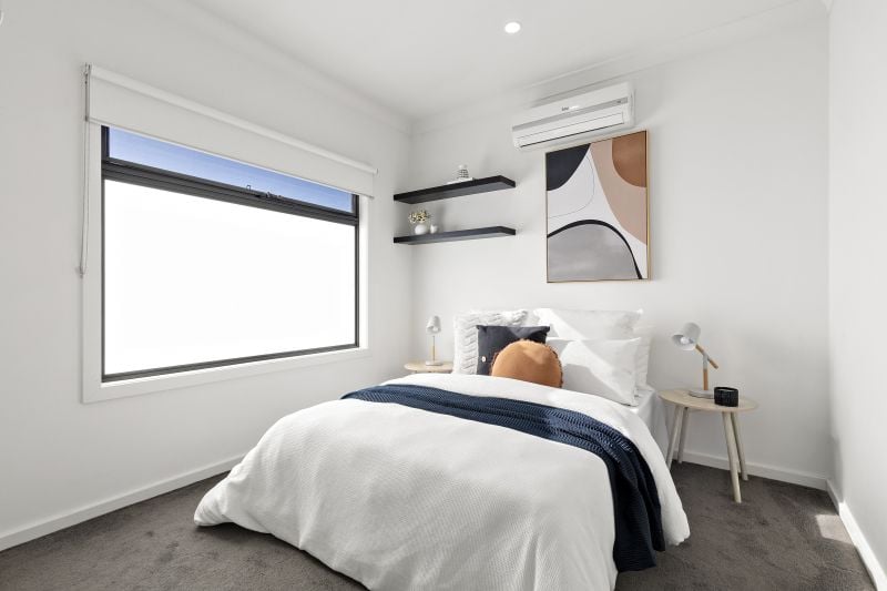 5/7 Pine Street, Thomastown