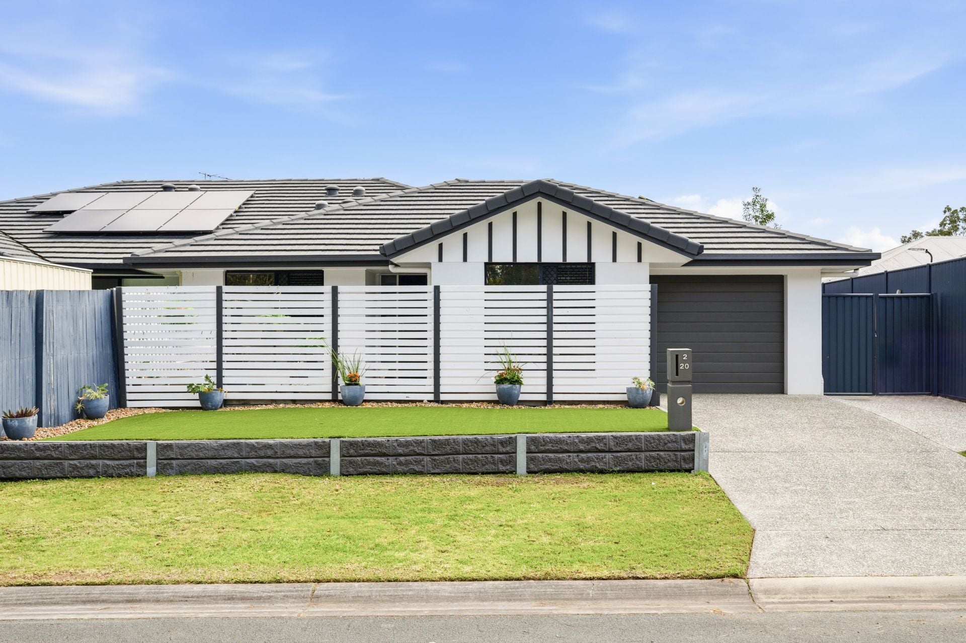 2/20 Stoneleigh Way Holmview QLD, Holmview - Image 1