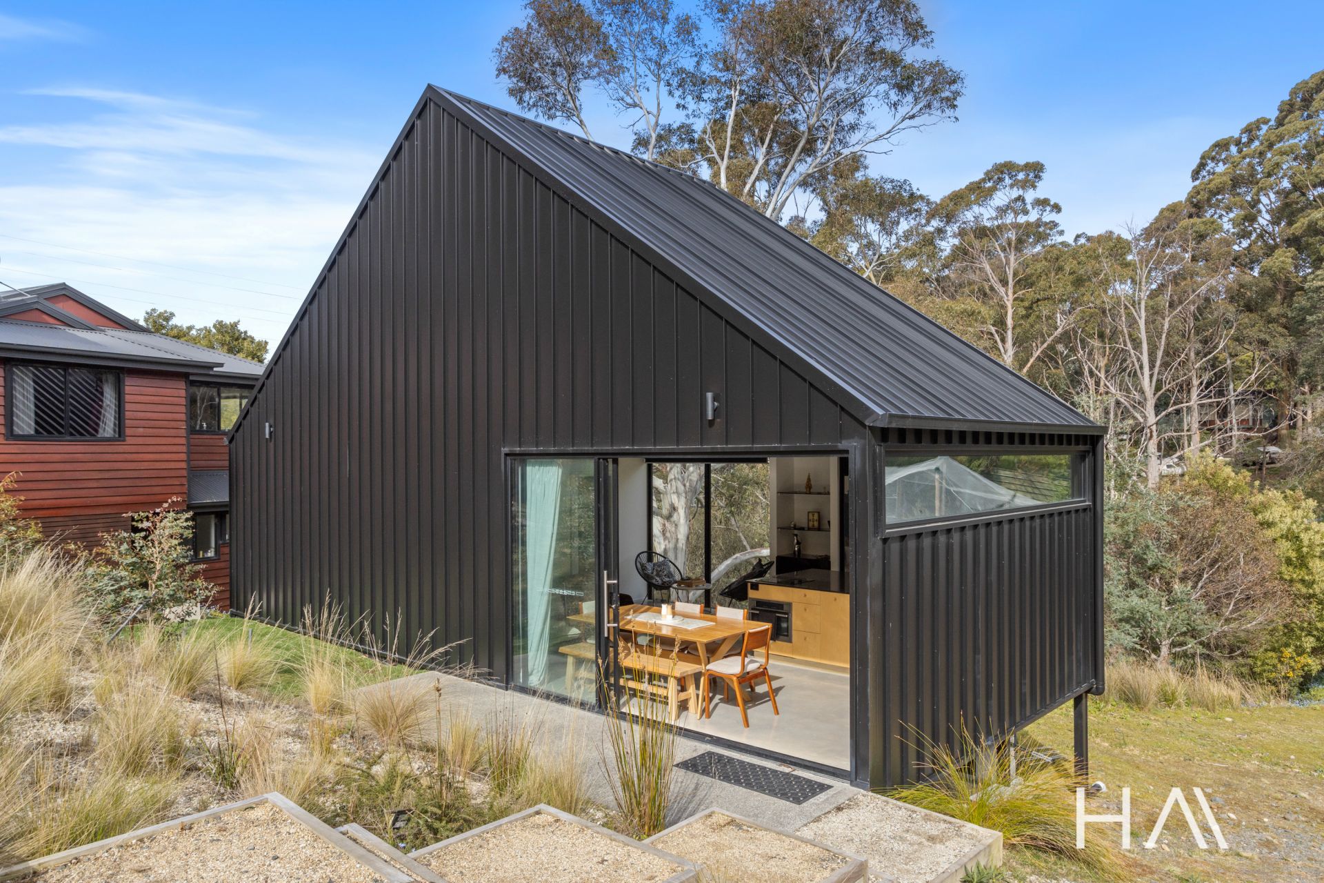 286 Strickland Avenue, South Hobart