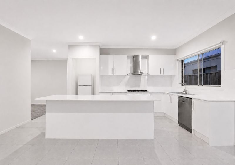 26 Ladder Road, Clyde VIC, Clyde - Thumbnail 3
