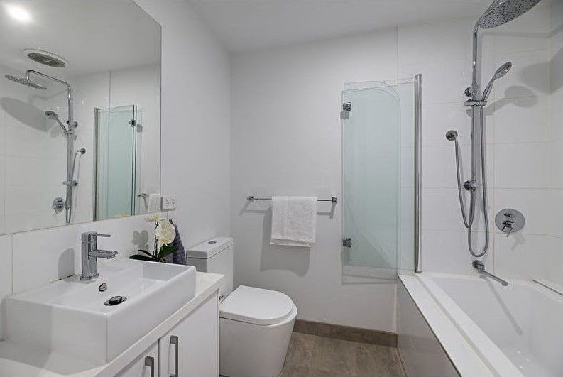 Contemporary, Modern & Stylish Over Three Levels