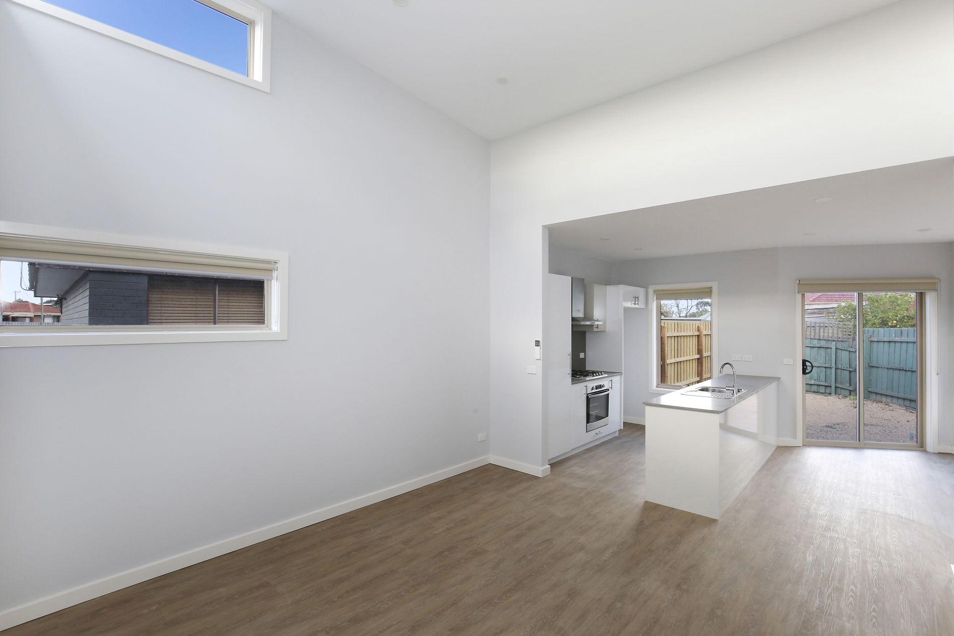 MODERN HOME IN THE HEART OF EPPING