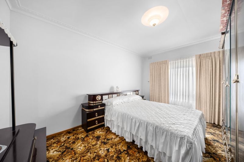 37 Melaleuca Drive, Thomastown