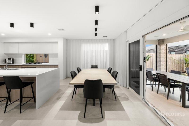 24 Stricta Circuit, Fraser Rise