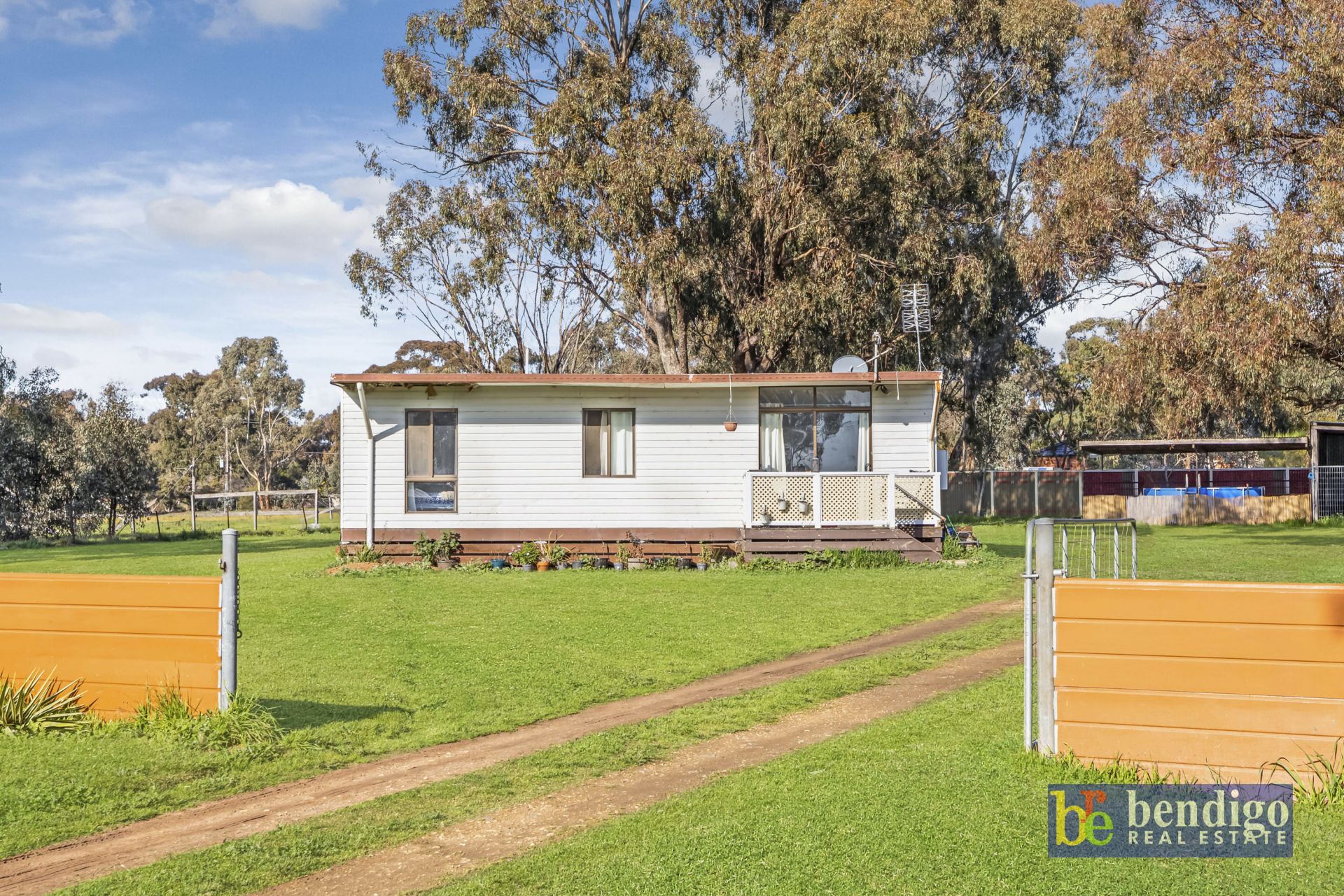 112 & 112a Sawmill Road Huntly VIC, Huntly - Thumbnail 6